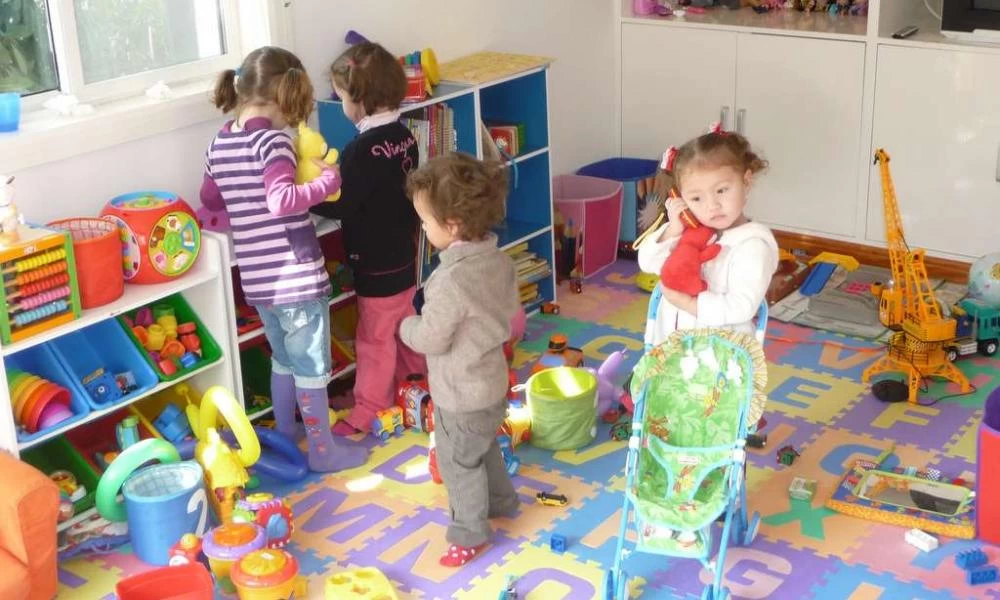 Παιδικοί σταθμοί ΕΣΠΑ: Ποιες μητέρες δικαιούνται 180 ευρώ